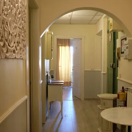 Residenza Le Rondini Pensionat Florens